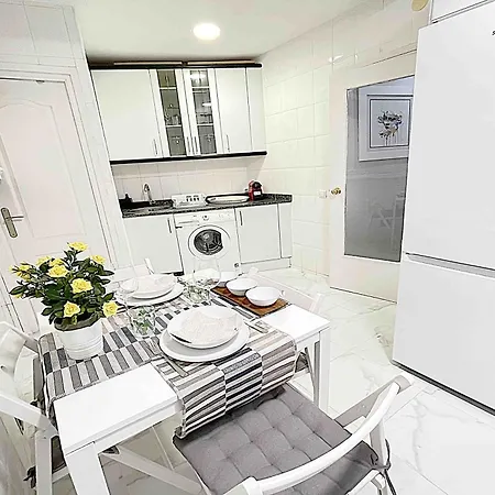 El De Santa Mari By Just Apartment *