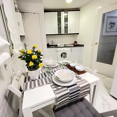 El De Santa Mari By Just Apartment